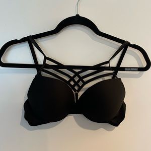 Black strap bra